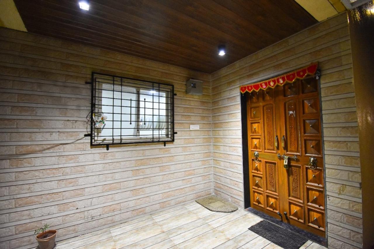 Prarthana 4Bhk Villa Lonavala Exteriör bild